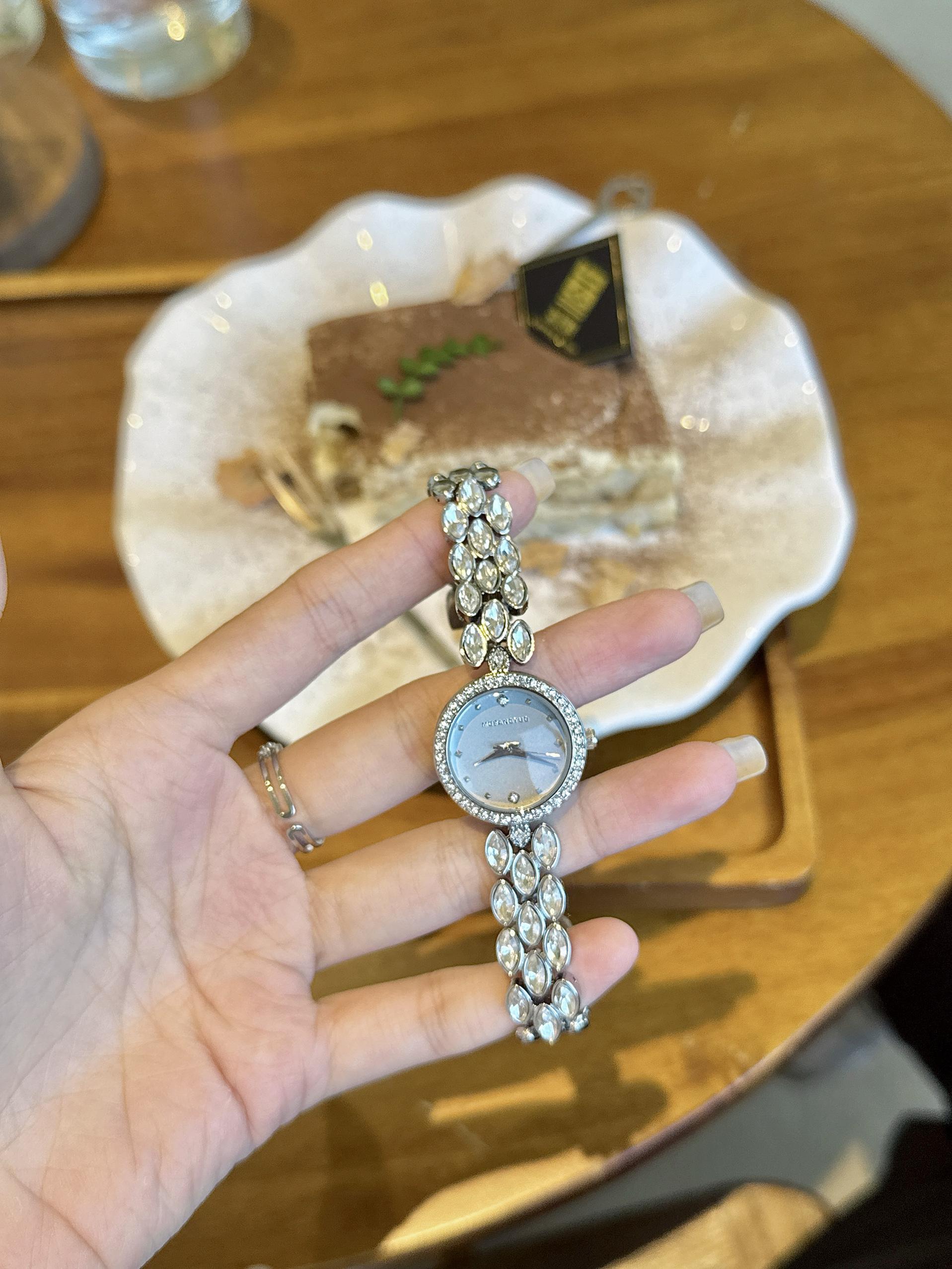Relógios femininos sofisticado - Luxury Watch Makes avaliação e preço